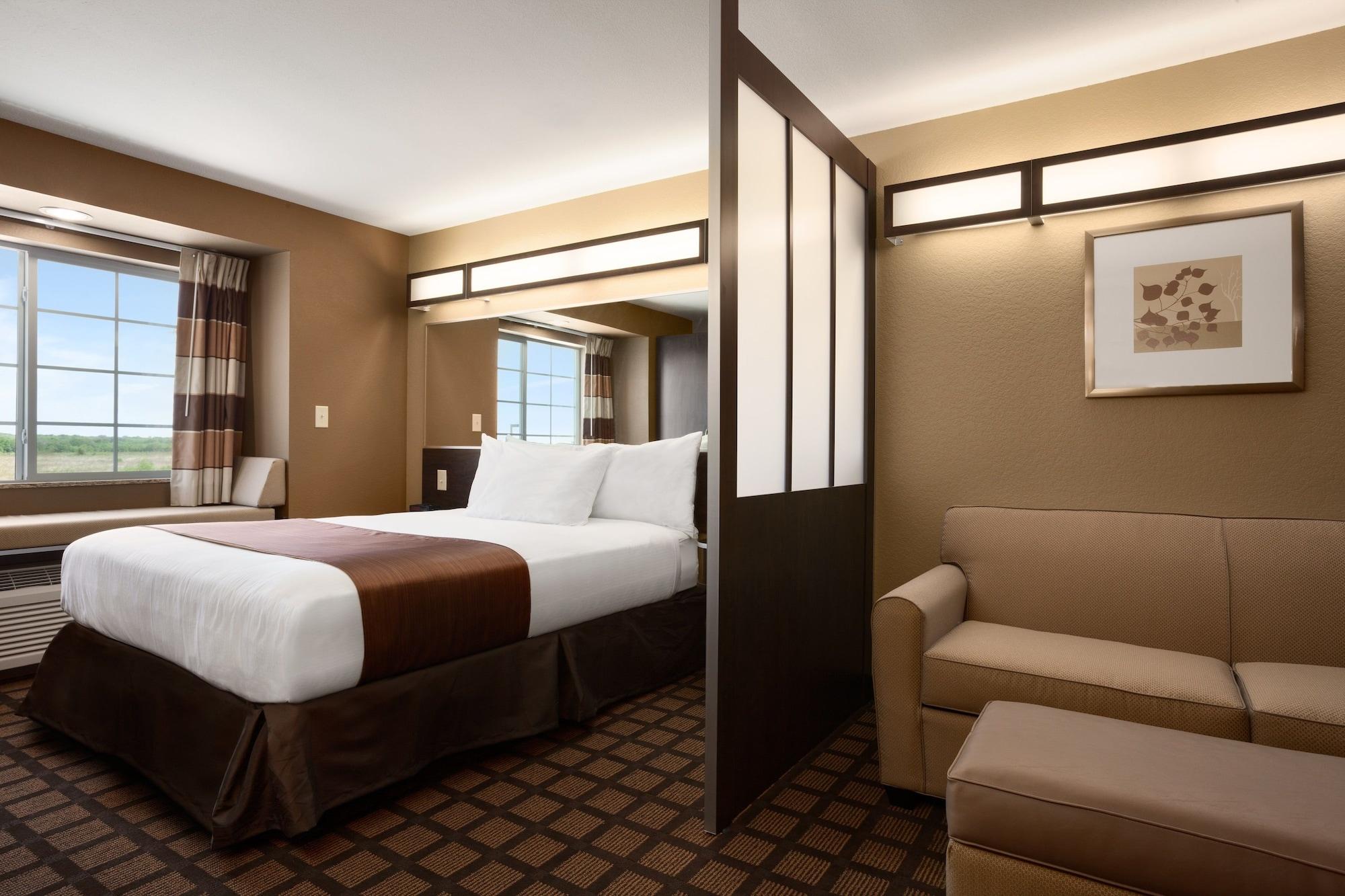 Microtel Inn & Suites Kenedy Eksteriør bilde