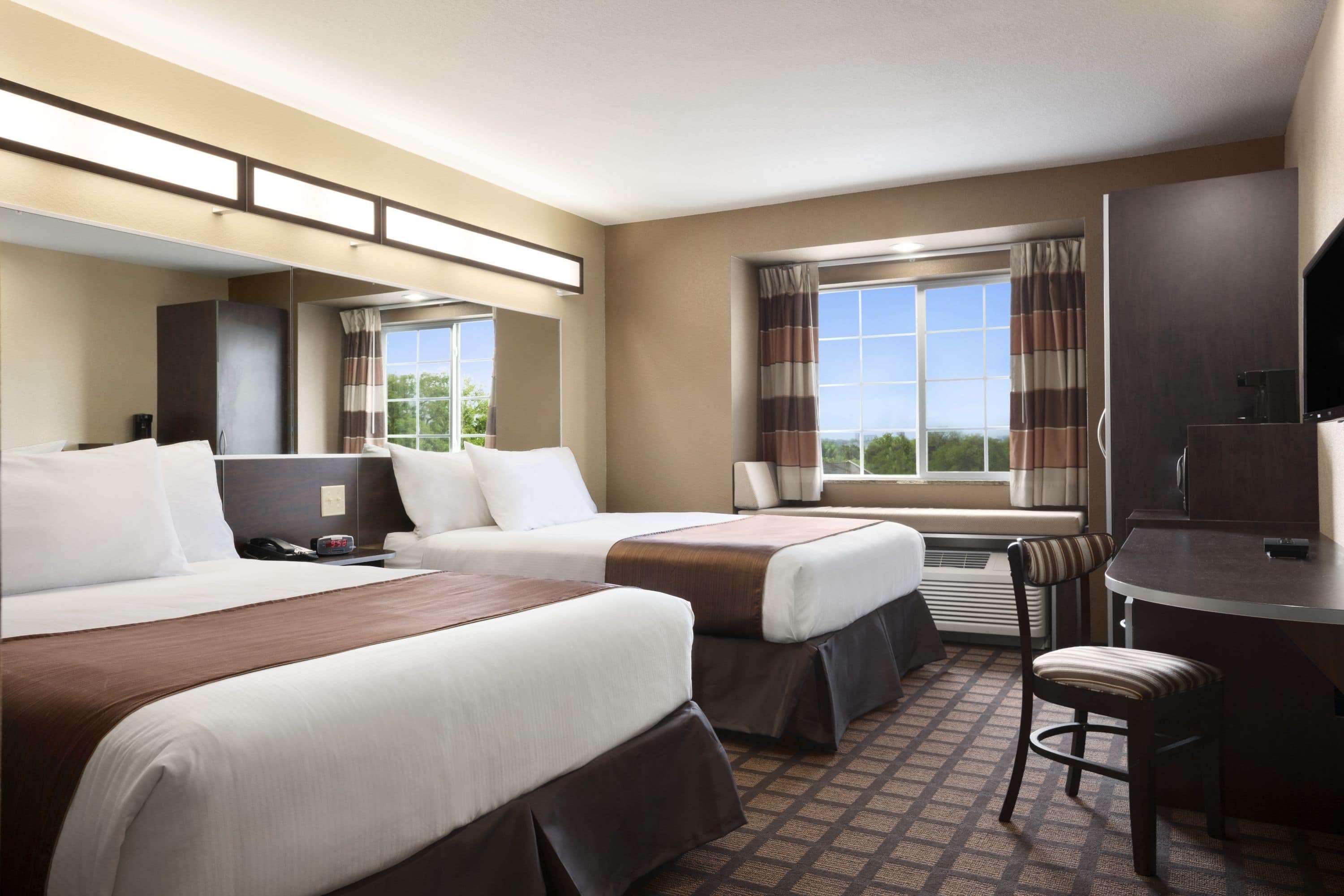 Microtel Inn & Suites Kenedy Eksteriør bilde
