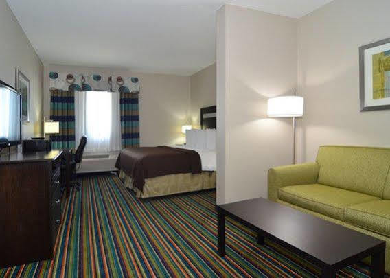 Microtel Inn & Suites Kenedy Eksteriør bilde