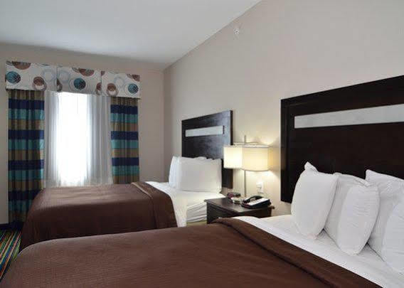 Microtel Inn & Suites Kenedy Eksteriør bilde